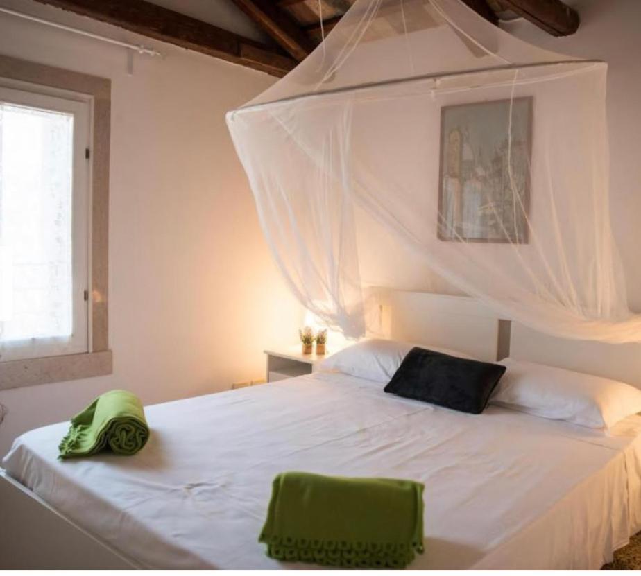 Salamon Guest House Венеция Экстерьер фото