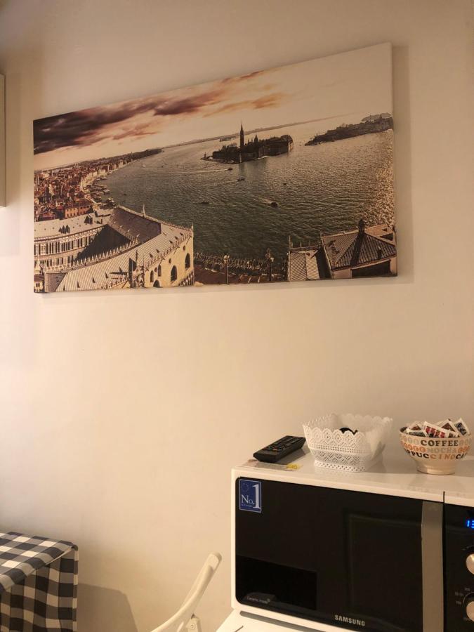 Salamon Guest House Венеция Экстерьер фото
